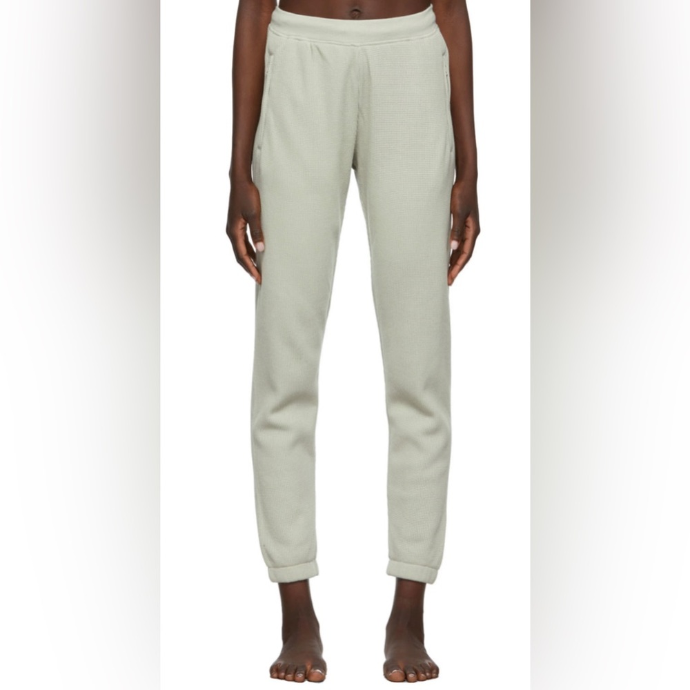 SKIMS Grey Waffle Jogger Lounge Pants - size S